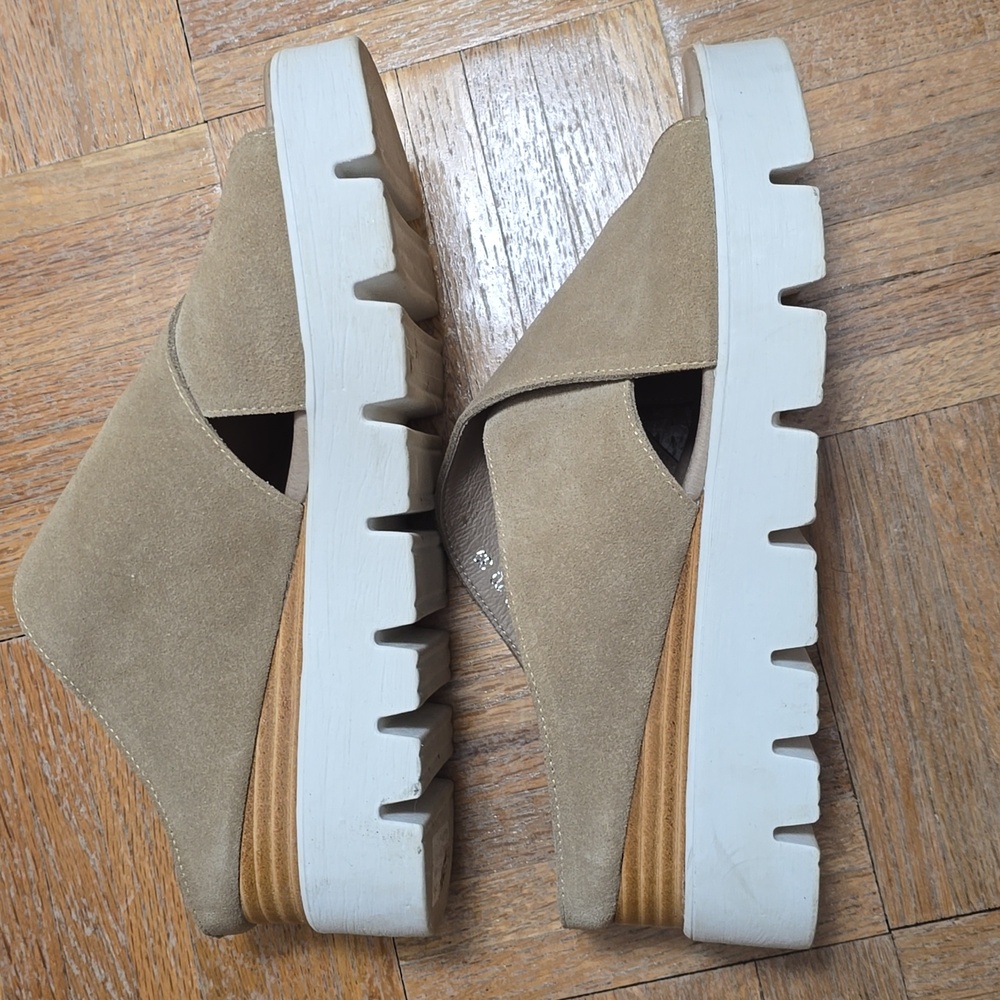 Silent D Racket Tan Suede Platform Sandals - image 6